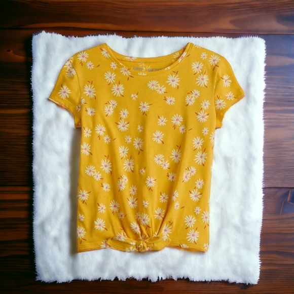 Front Bowknot Toddler Girls Yellow Floral Daisy Tee - Picture 3 of 4